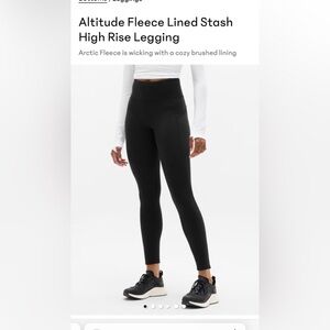 NWT Athleta Altitude fleece lined stash leggings